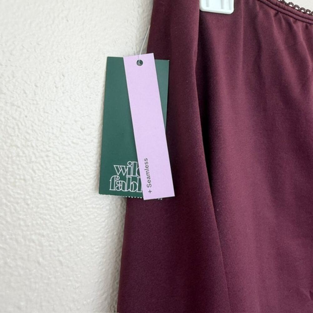 Wild Fable Burgundy Satin Feel Skort - Large - New with Tags - Picture 3 of 6